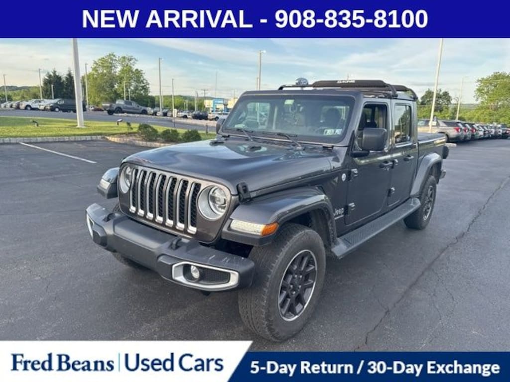 Used 2022 Jeep Gladiator Overland Crew Cab Short Bed Truck