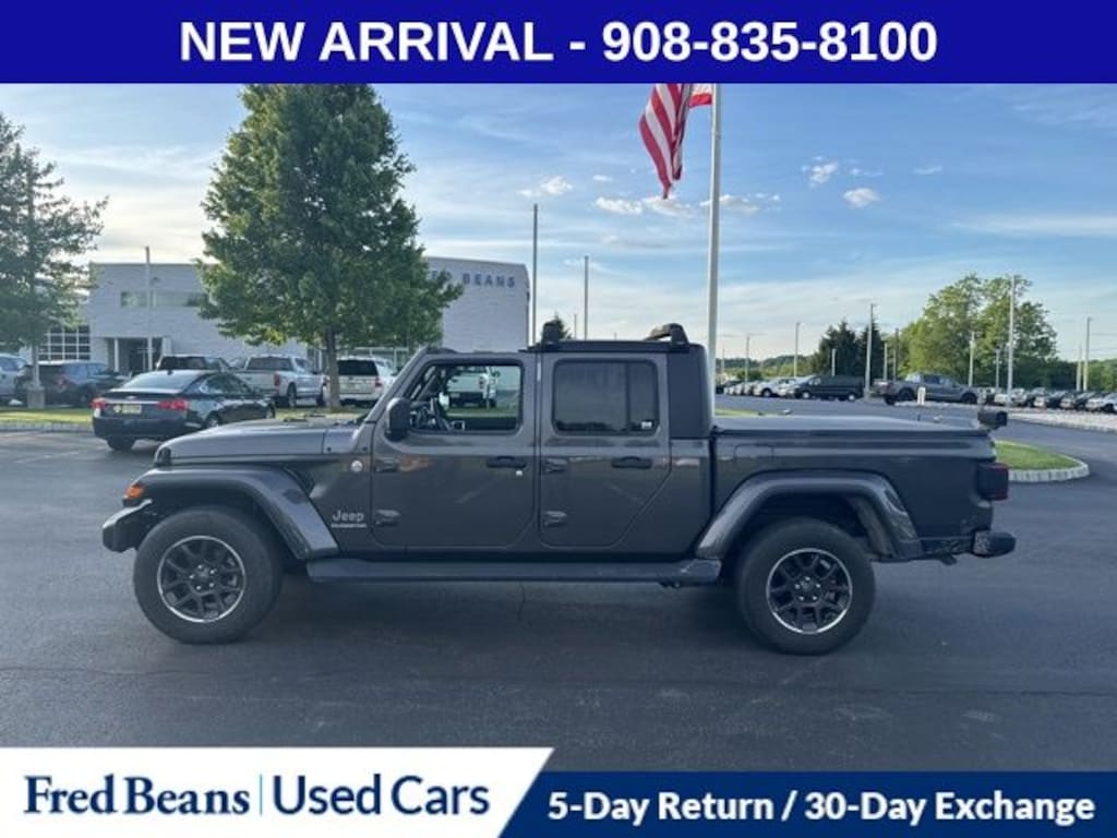 Used 2022 Jeep Gladiator Overland Crew Cab Short Bed Truck