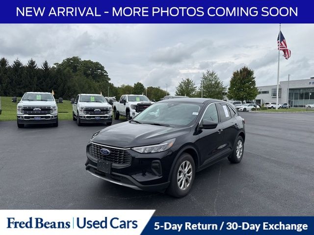 2024 Ford Escape Active photo 3