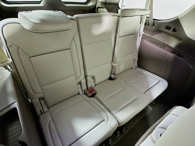 2023 GMC Yukon XL Denali - Photo 36