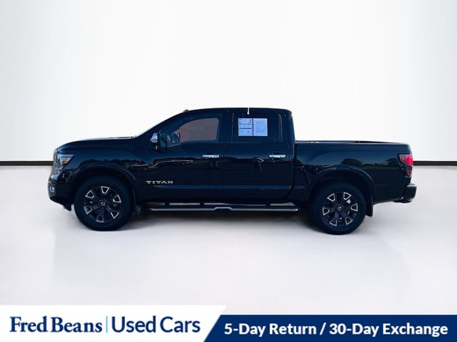 2021 Nissan Titan Platinum Reserve Crew Cab photo 4