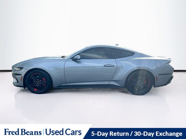 2024 Ford Mustang EcoBoost Premium photo 4