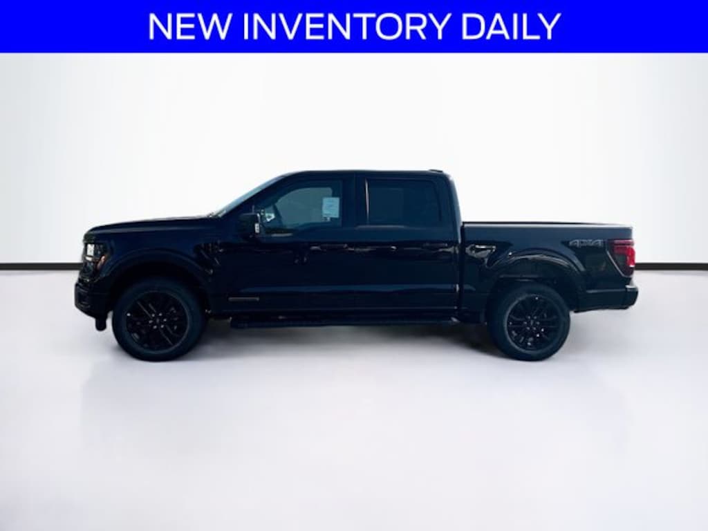 New 2025 Ford F-150 XLT Crew Cab Truck