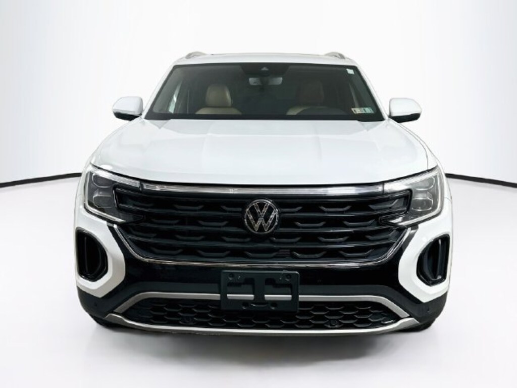 Used 2024 Volkswagen Atlas Cross Sport SUV