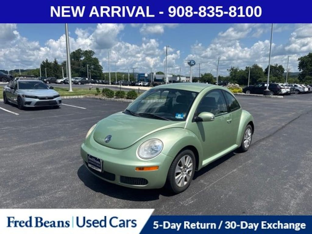 Used 2009 Volkswagen New Beetle 2.5 Hatchback