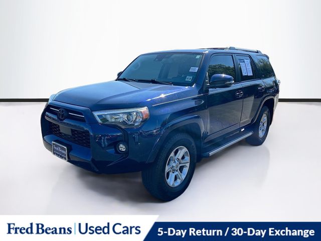 2022 Toyota 4Runner SR5 Premium photo 3