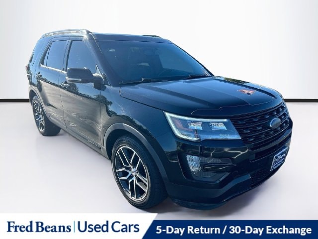 2016 Ford Explorer