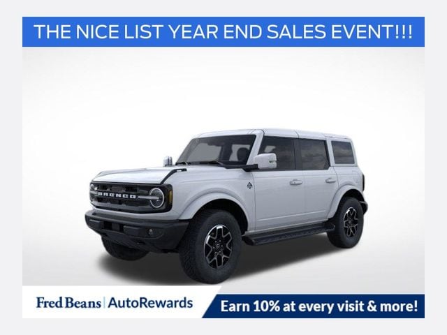 2025 Ford Bronco 4-Door Outer Banks's photo
