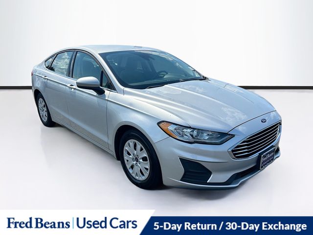 2019 Ford Fusion S FWD's photo