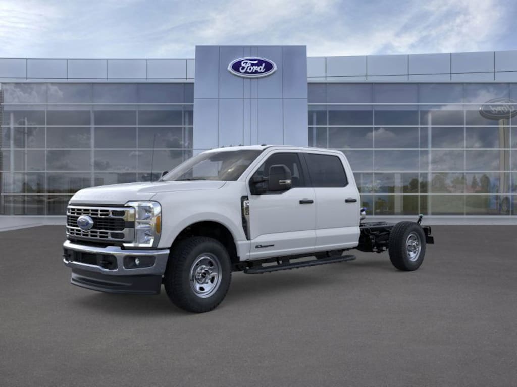 New 2025 Ford F-350 Chassis XL Reading 9 Open Service Body TRUCK