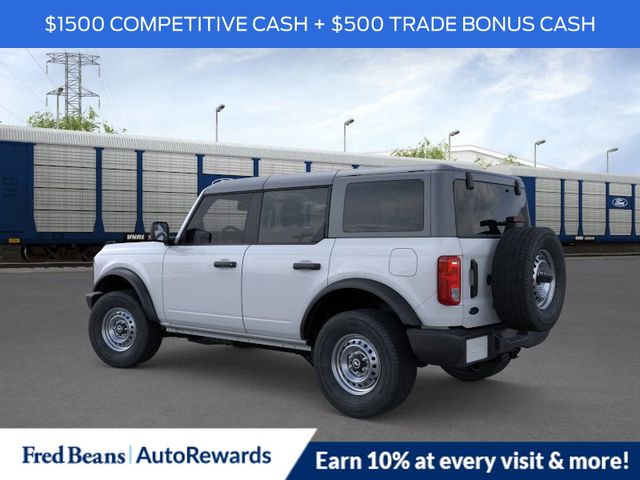 2025 Ford Bronco Base photo 4