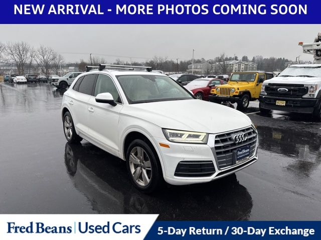 2018 Audi Q5 Premium Plus's photo