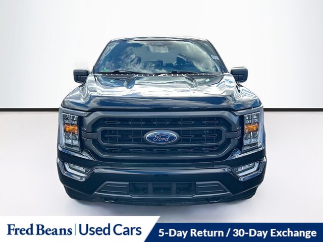 2023 Ford F-150 XLT photo 2