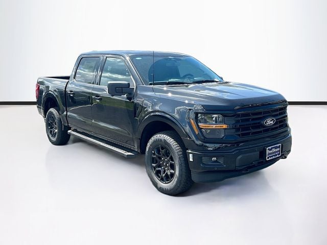 2025 Ford F-150 XLT's photo