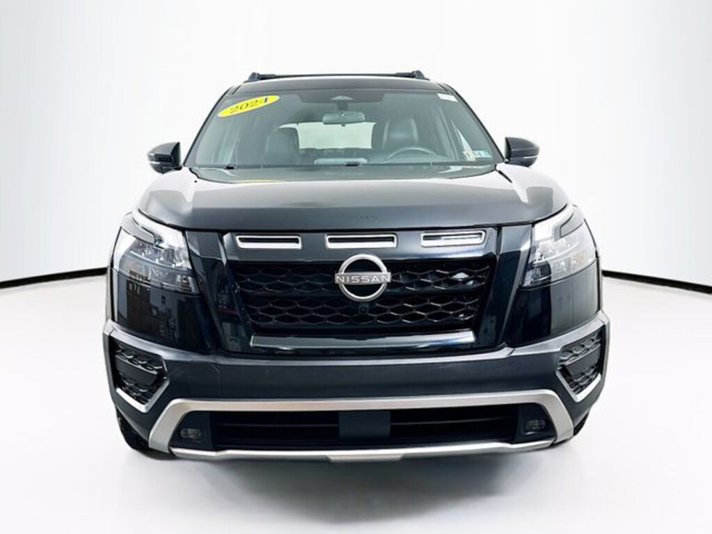 Used 2024 Nissan Pathfinder SUV