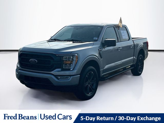 2023 Ford F-150 XLT photo 3