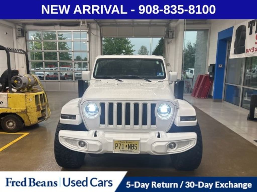 Used 2018 Jeep Wrangler Unlimited Sahara SUV