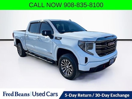 2022 GMC Sierra 1500 AT4 Crew Cab Short Bed Truck