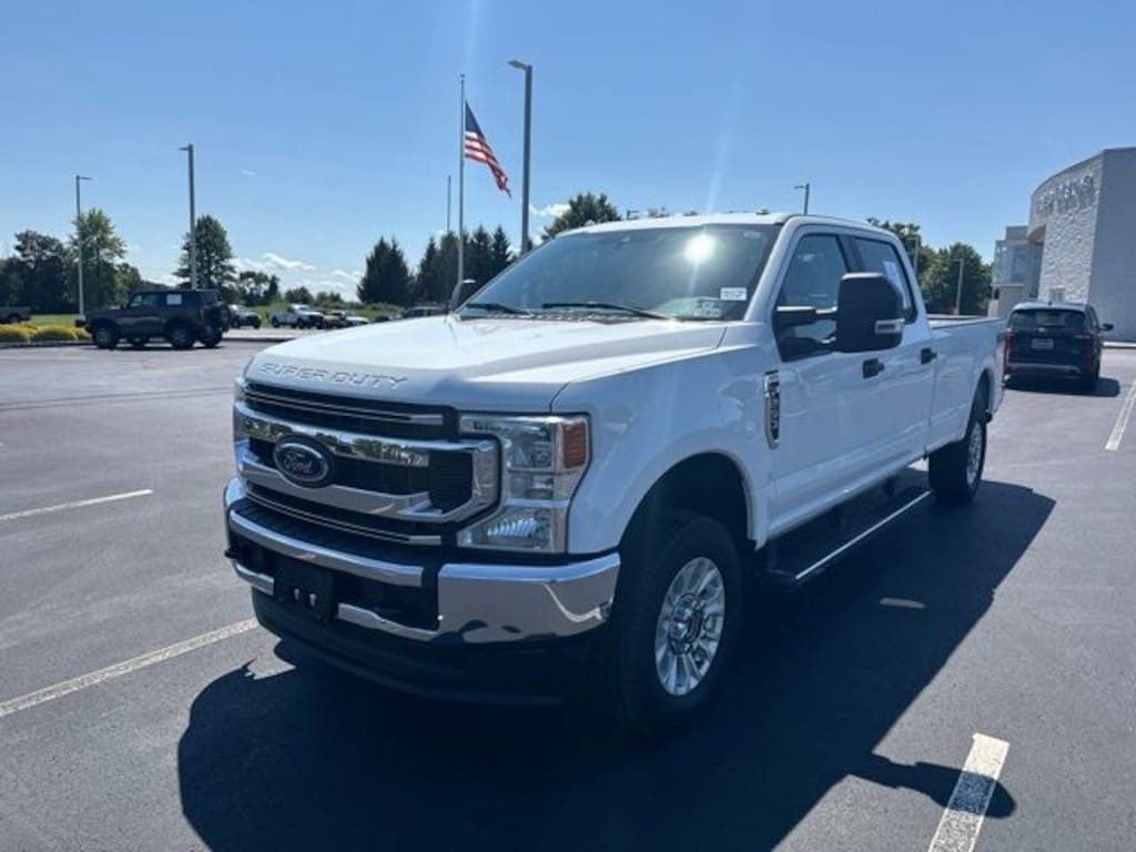 Used 2022 Ford F-250 XL Crew Cab Short Bed Truck