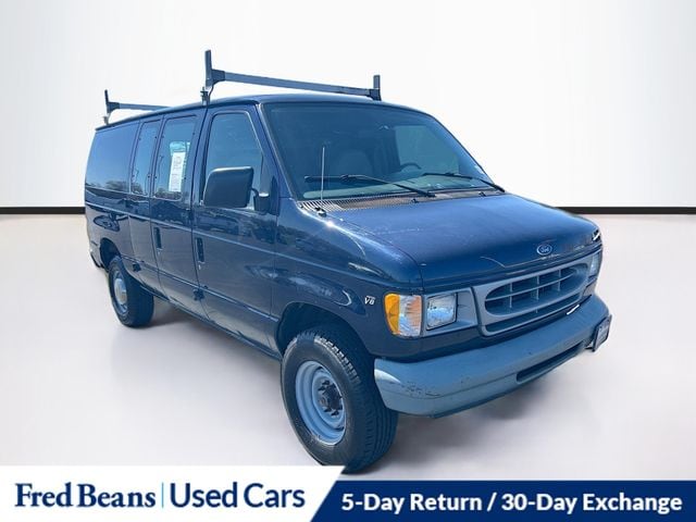 2001 Ford E-Series E-350 Super Duty's photo