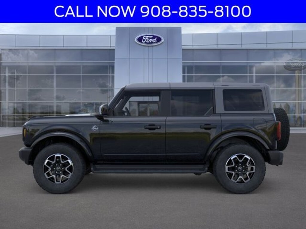 New 2026 Ford Bronco Outer Banks SUV