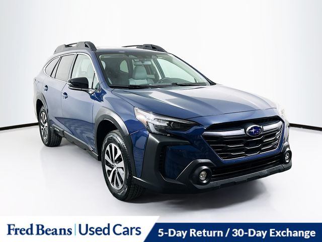 2023 Subaru Outback Premium's photo