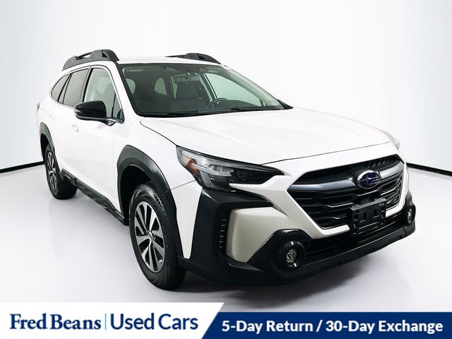 2023 Subaru Outback Premium's photo