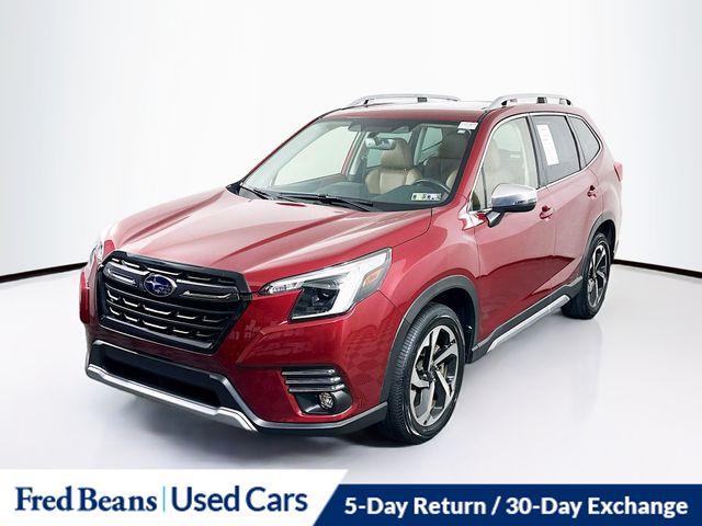 2023 Subaru Forester Touring photo 3