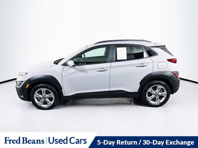 2023 Hyundai Kona SEL photo 2