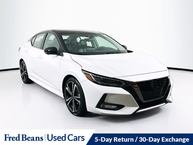 2022 Nissan Sentra SR's photo