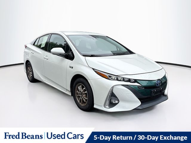 2017 Toyota Prius Prime Advanced's photo