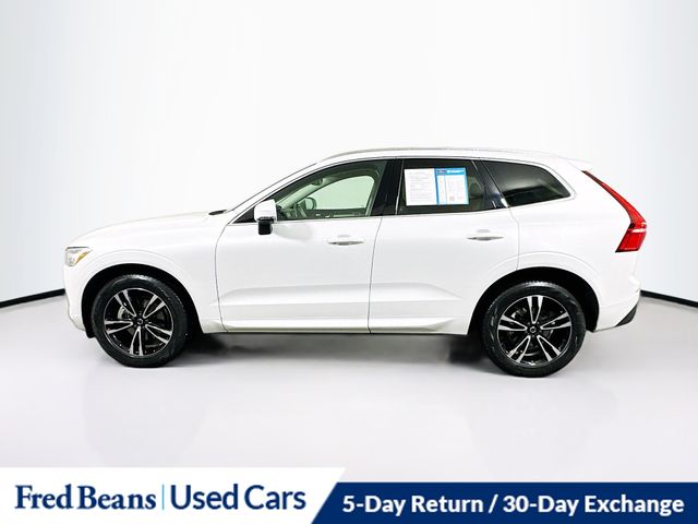 2021 Volvo XC60 T5 Momentum photo 4
