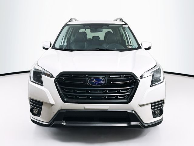 2024 Subaru Forester Limited photo 2
