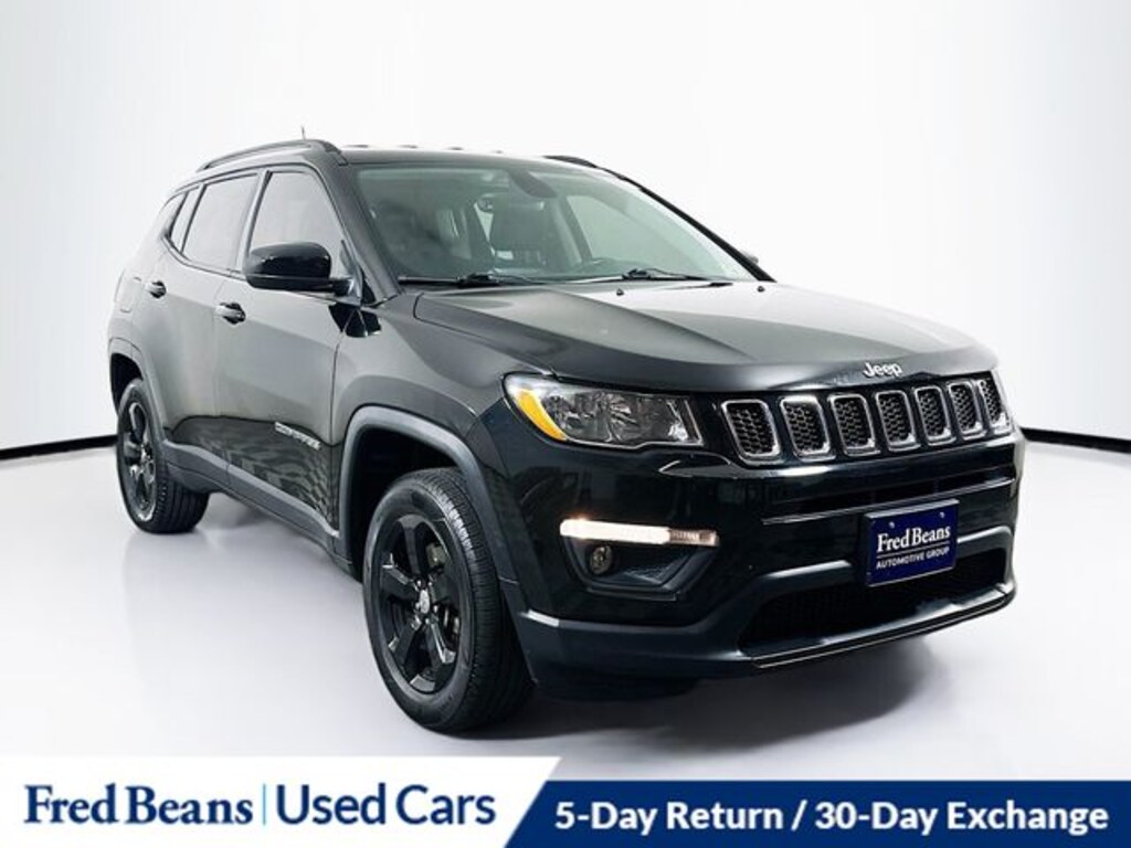 Used 2018 Jeep Compass Latitude SUV
