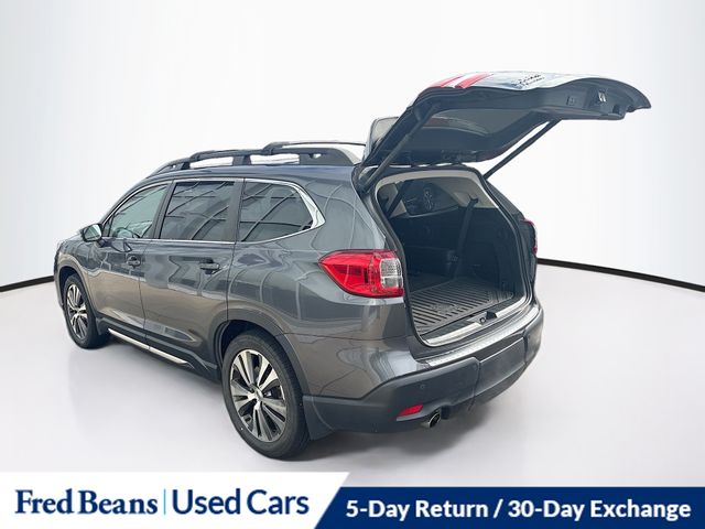 2022 Subaru Ascent Limited photo 3
