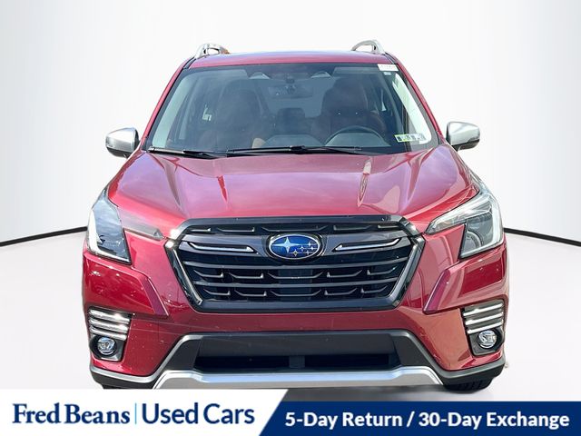 2023 Subaru Forester Touring photo 2