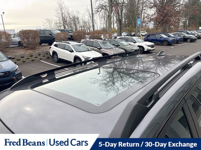 2025 Subaru Forester Premium photo 2