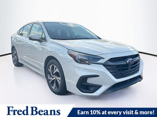 2025 Subaru Legacy Sedan 
