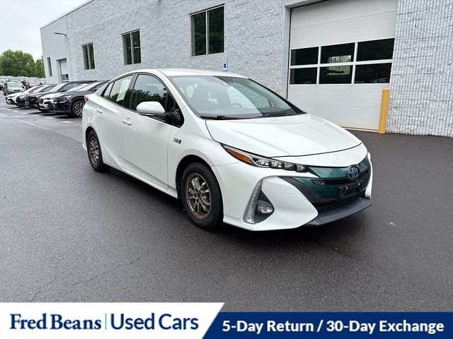 2017 Toyota Prius Prime Advanced's photo