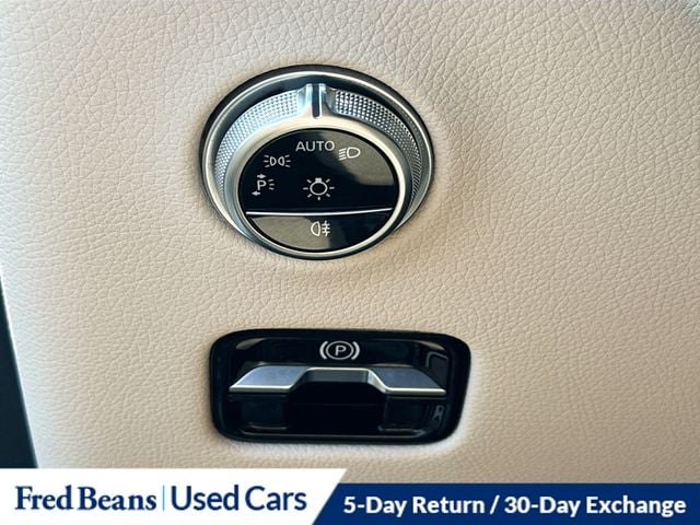 2025 Mercedes-Benz GLC Base - Photo 14