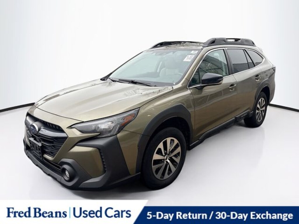 Used 2023 Subaru Outback Premium SUV
