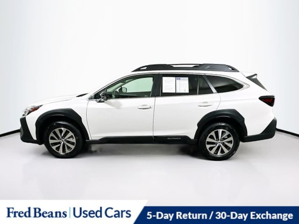 Used 2025 Subaru Outback Premium SUV