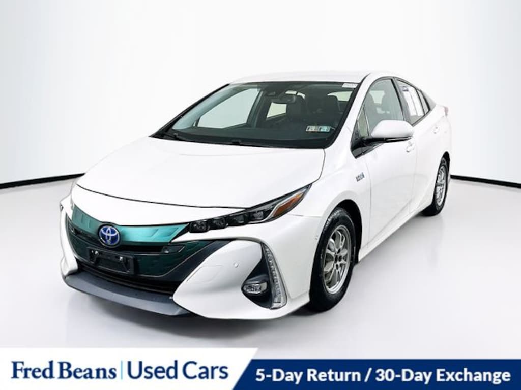 Used 2017 Toyota Prius Prime Advanced Hatchback