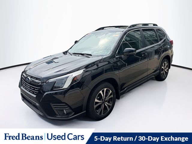 2022 Subaru Forester Limited photo 4