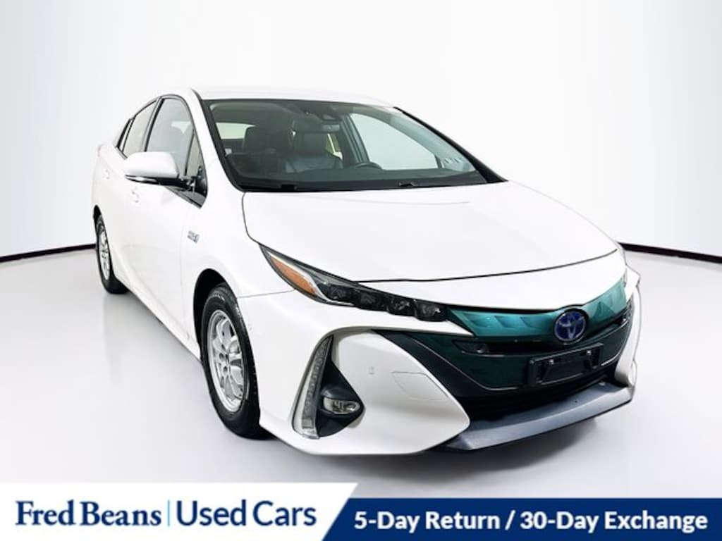 Used 2017 Toyota Prius Prime Advanced Hatchback