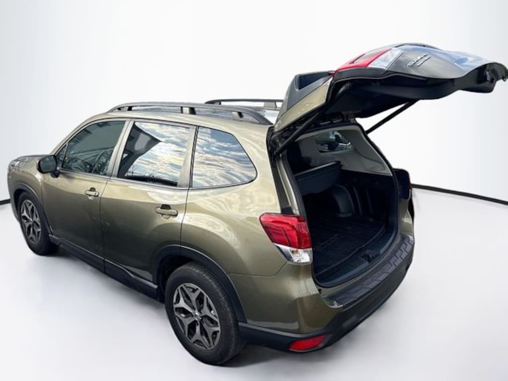 Certified 2023 Subaru Forester Premium SUV