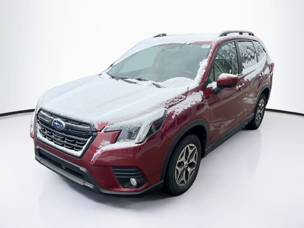 Used 2023 Subaru Forester Premium SUV