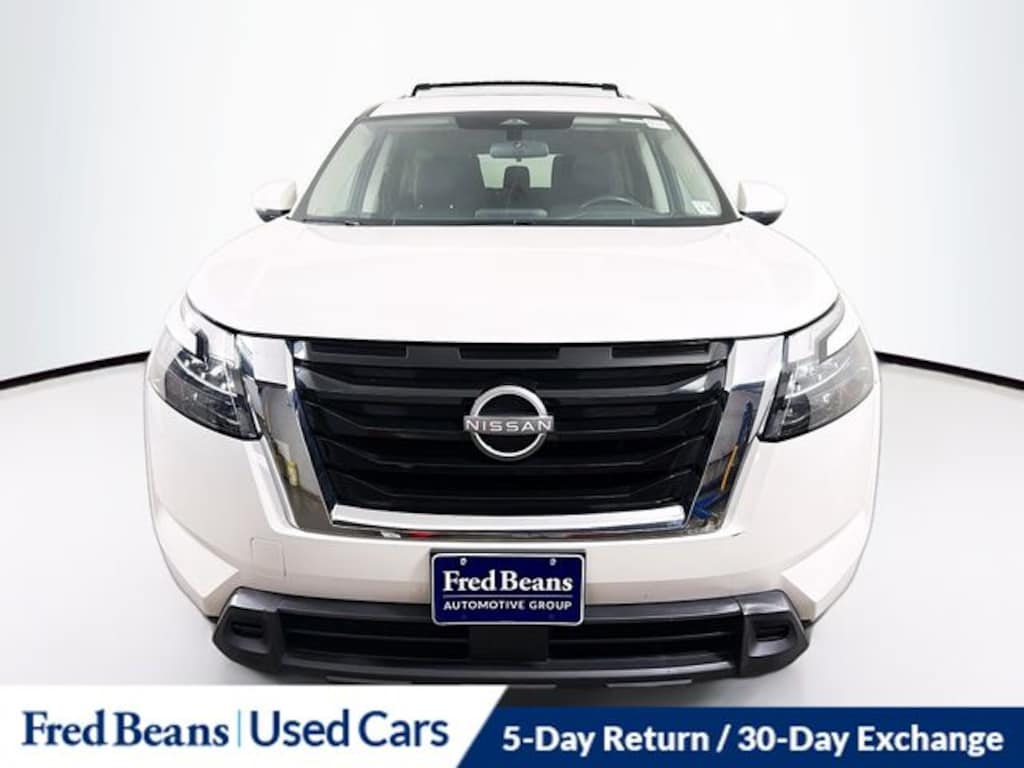 Used 2023 Nissan Pathfinder SV SUV