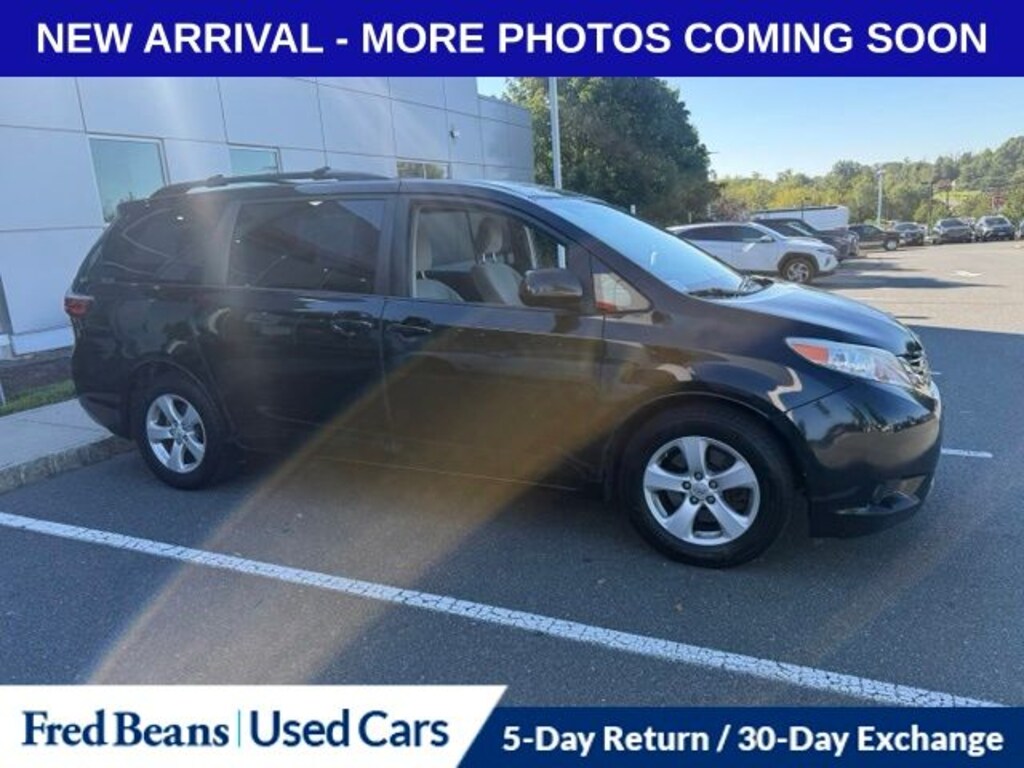 Used 2015 Toyota Sienna Van