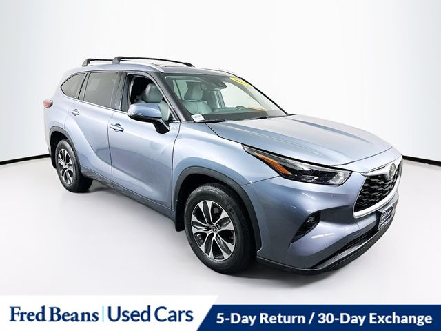2022 Toyota Highlander XLE - Photo 29